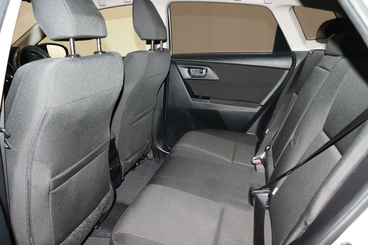 2018 Toyota Corolla Ascent Sport ZRE182R