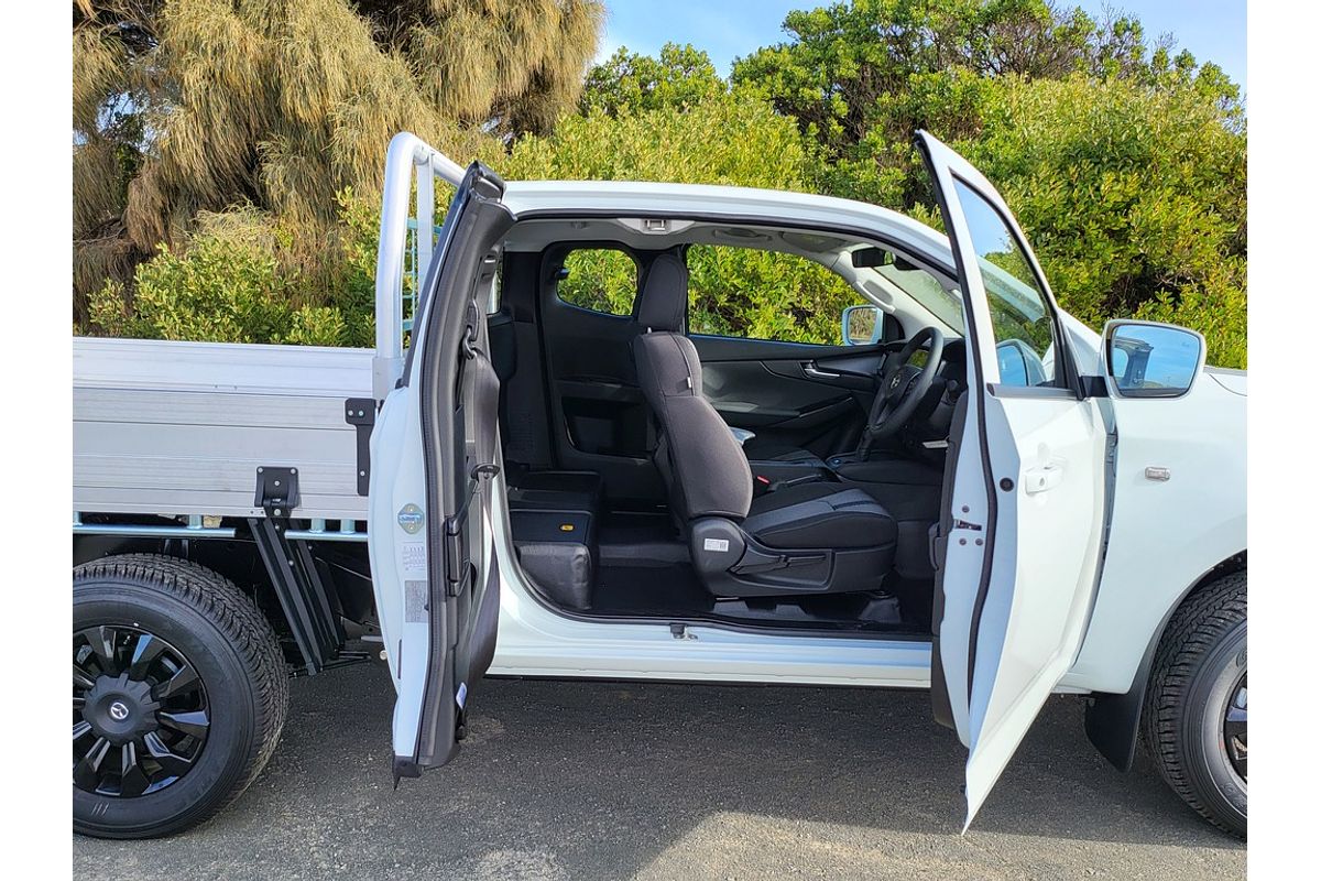 Mazda BT-50 G 6AUTO 3.0L FREESTYLE CHASSIS XT 4X4