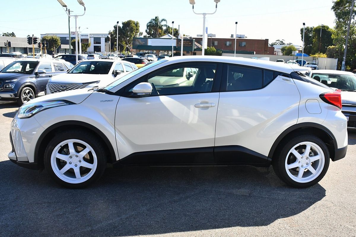 2020 Toyota C-HR GXL NGX10R