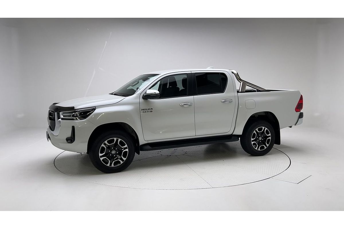 2023 Toyota Hilux SR5 GUN126R 4X4