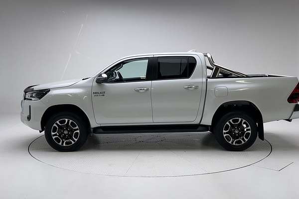 2023 Toyota Hilux SR5 GUN126R 4X4
