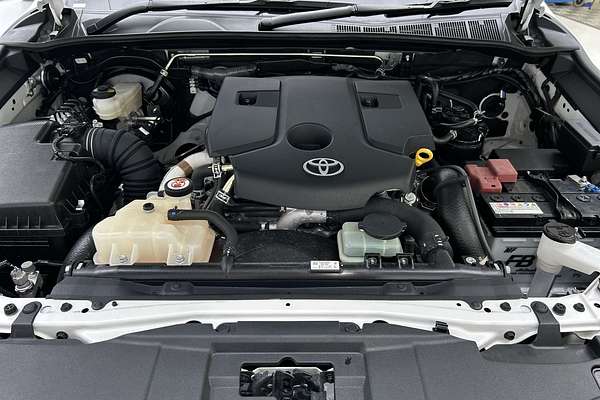 2023 Toyota Hilux SR5 GUN126R 4X4