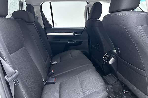 2023 Toyota Hilux SR5 GUN126R 4X4