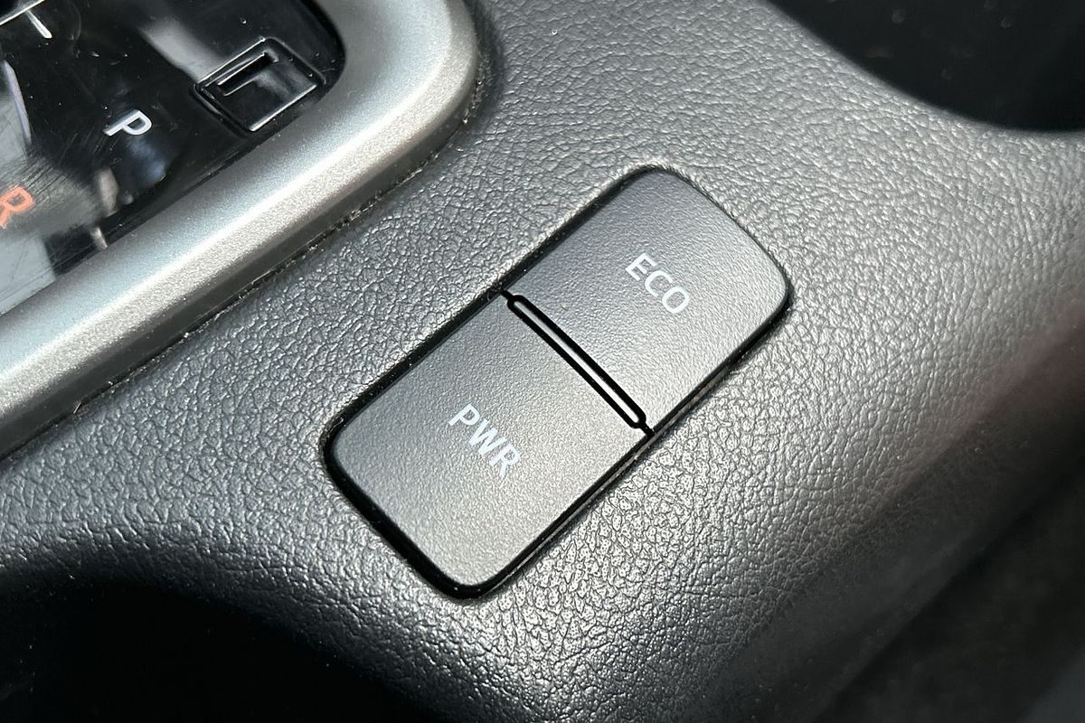 2023 Toyota Hilux SR5 GUN126R 4X4