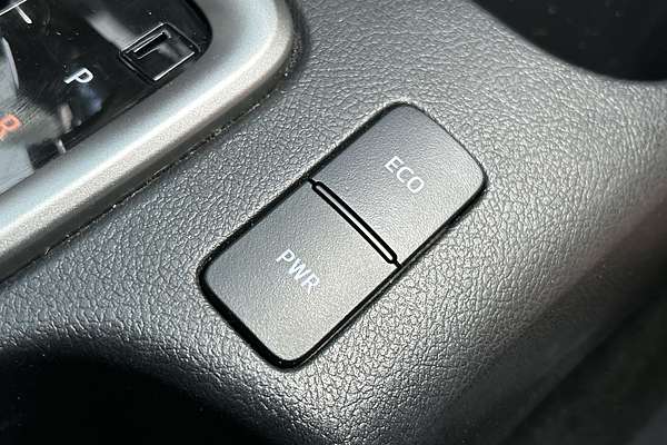 2023 Toyota Hilux SR5 GUN126R 4X4