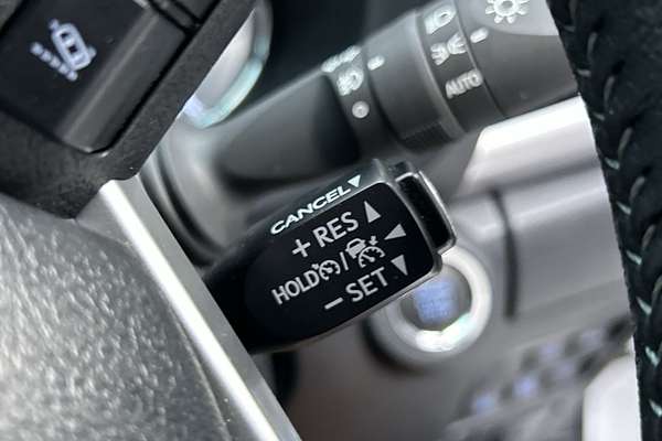 2023 Toyota Hilux SR5 GUN126R 4X4