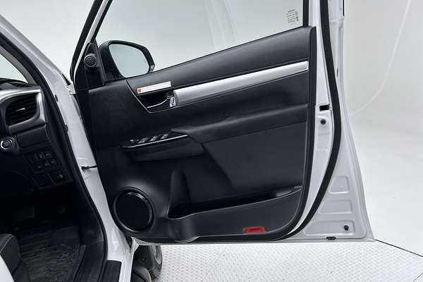 2023 Toyota Hilux SR5 GUN126R 4X4