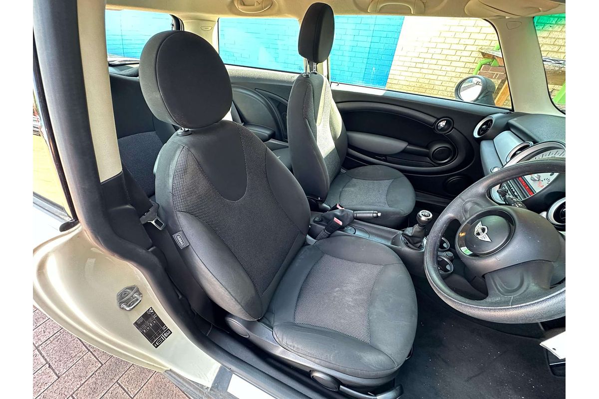 2012 MINI Hatch Cooper R56 LCI