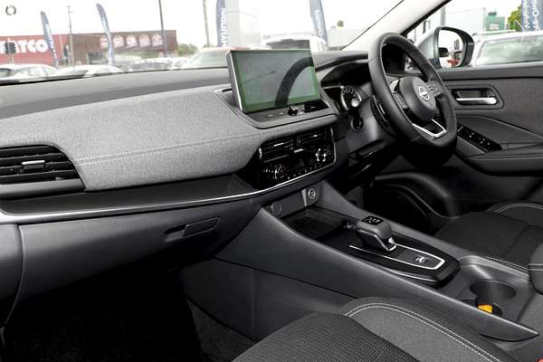 2025 Nissan QASHQAI ST J12