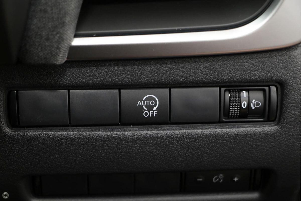 2025 Nissan QASHQAI ST J12