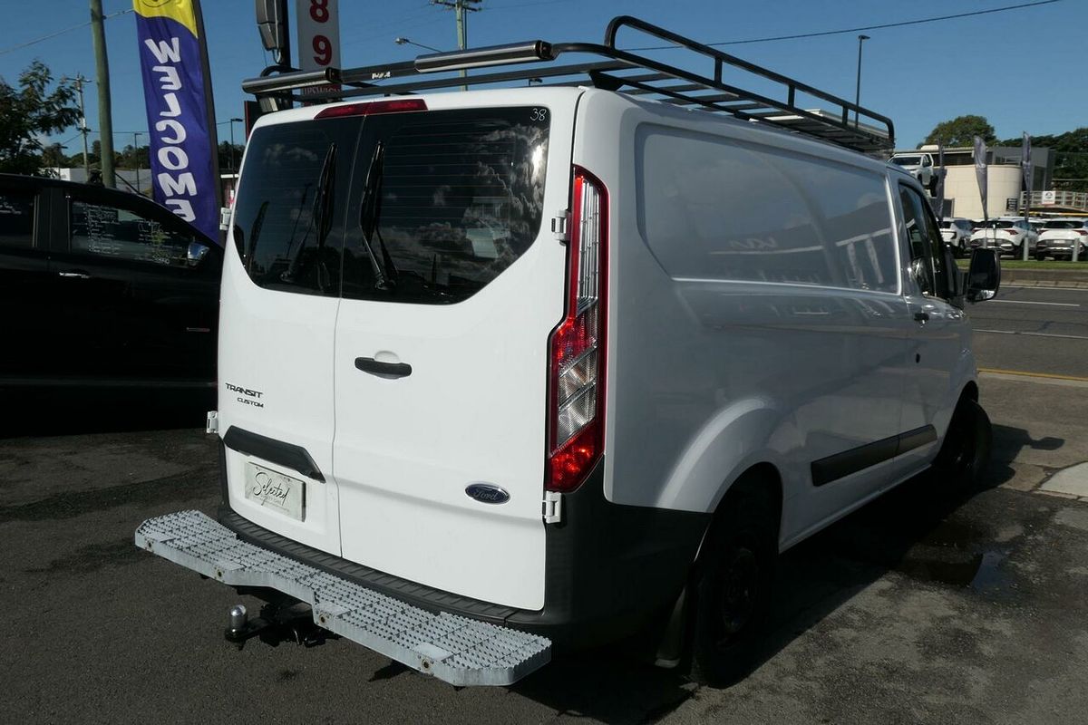 2017 Ford Transit Custom 290S VN SWB