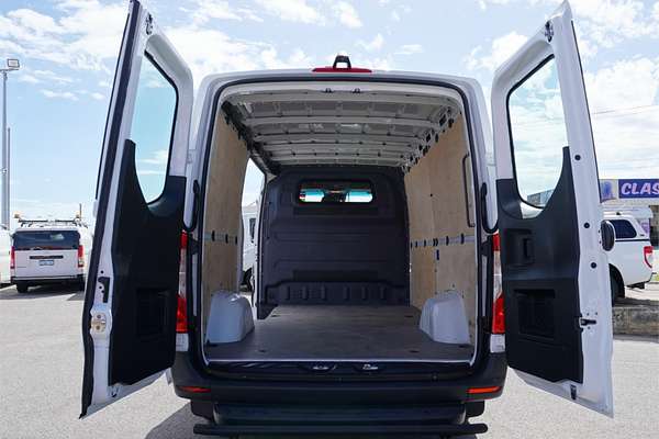 2021 Mercedes-Benz Sprinter 314CDI VS30