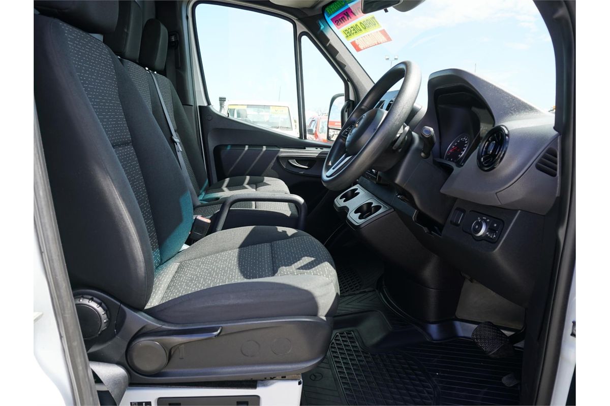 2021 Mercedes-Benz Sprinter 314CDI VS30