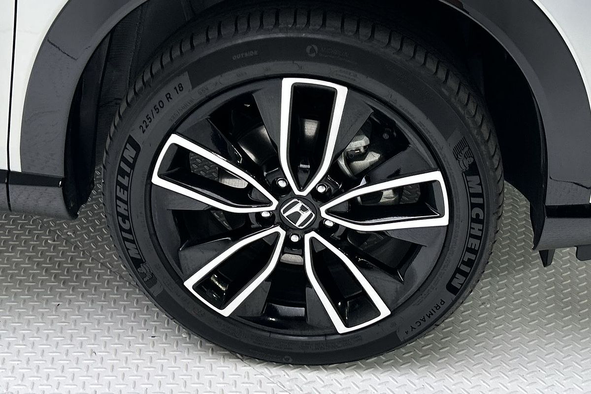 2024 Honda HR-V e:HEV L