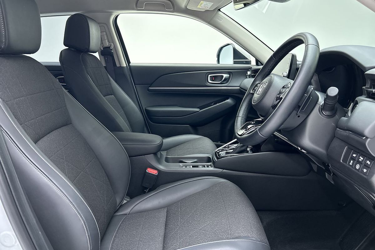 2024 Honda HR-V e:HEV L