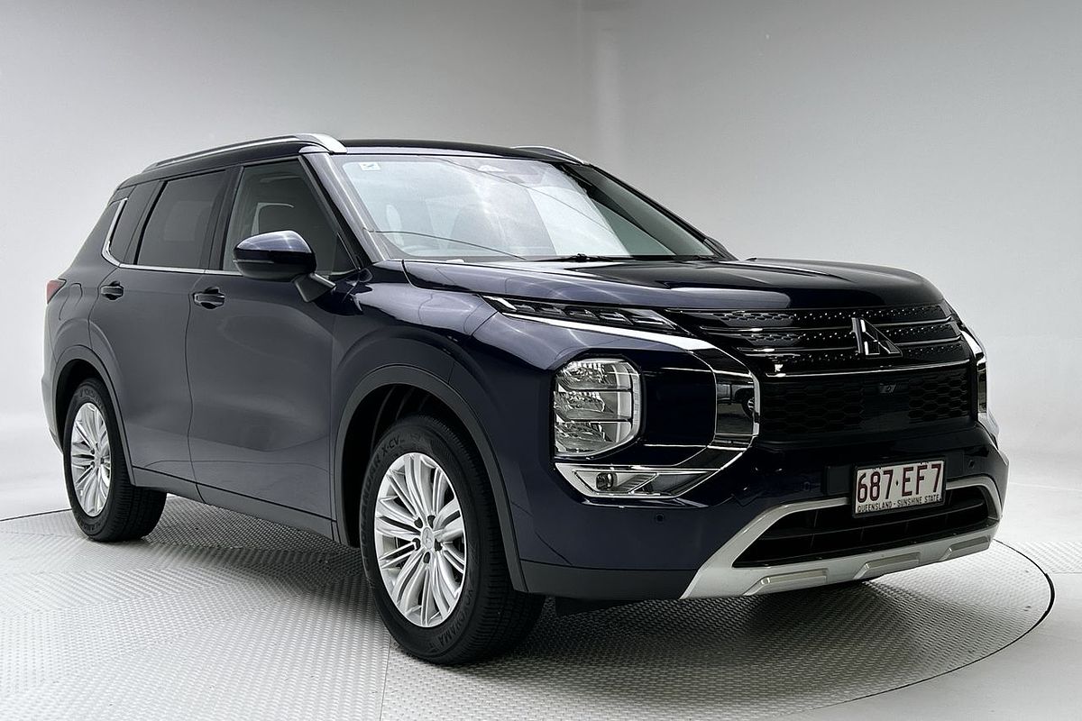2022 Mitsubishi Outlander LS ZM