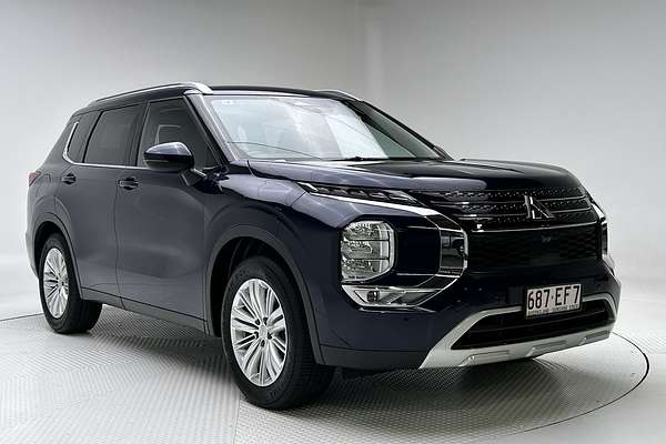 2022 Mitsubishi Outlander LS ZM