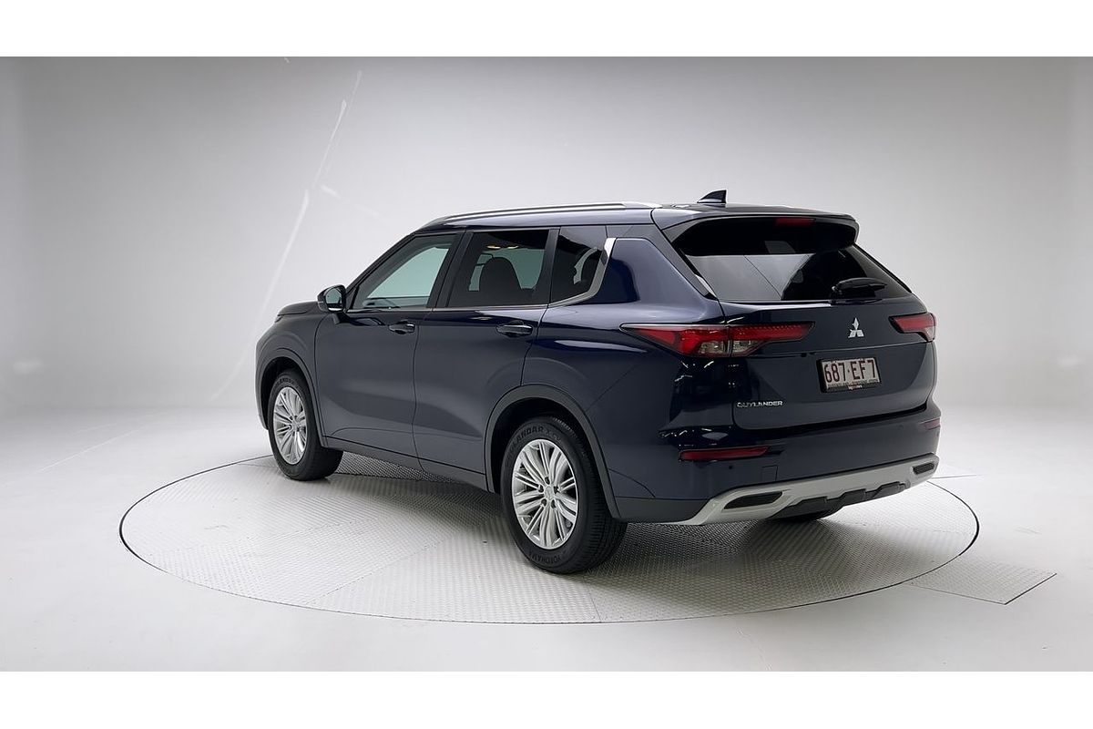 2022 Mitsubishi Outlander LS ZM