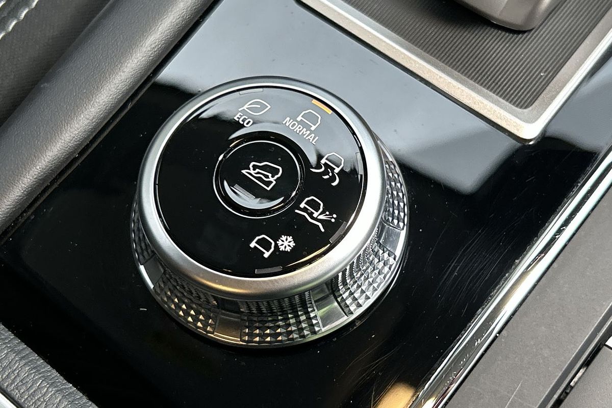 2022 Mitsubishi Outlander LS ZM