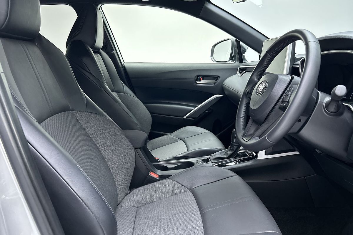 2023 Toyota Corolla Cross GXL MXGA10R