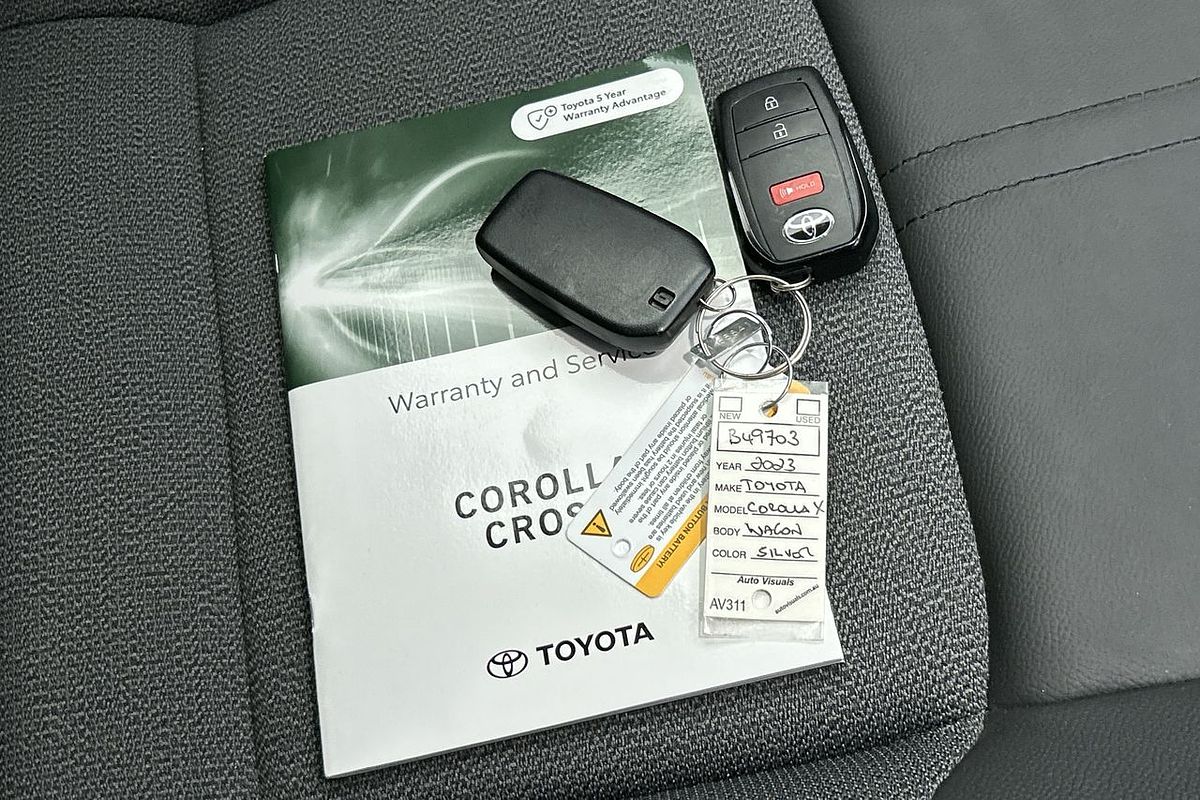 2023 Toyota Corolla Cross GXL MXGA10R
