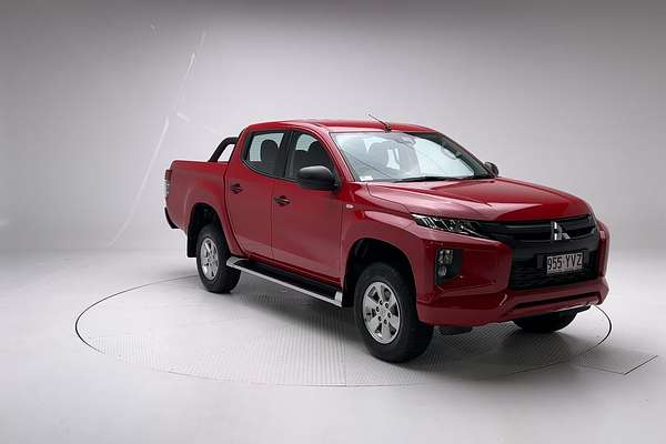 2019 Mitsubishi Triton GLX+ MR 4X4
