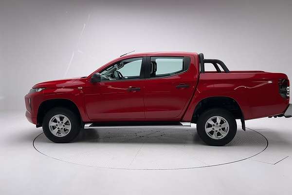 2019 Mitsubishi Triton GLX+ MR 4X4