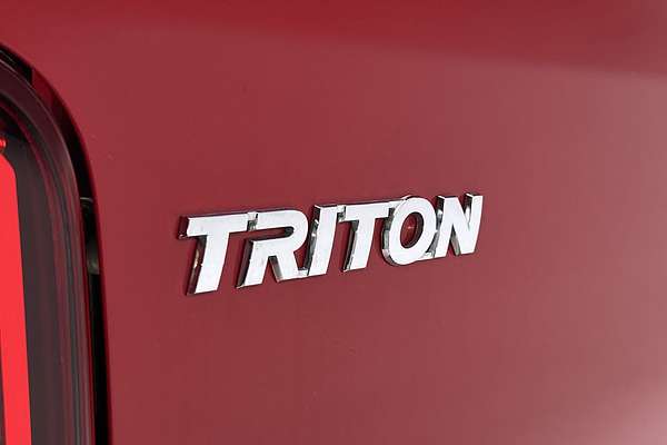 2019 Mitsubishi Triton GLX+ MR 4X4