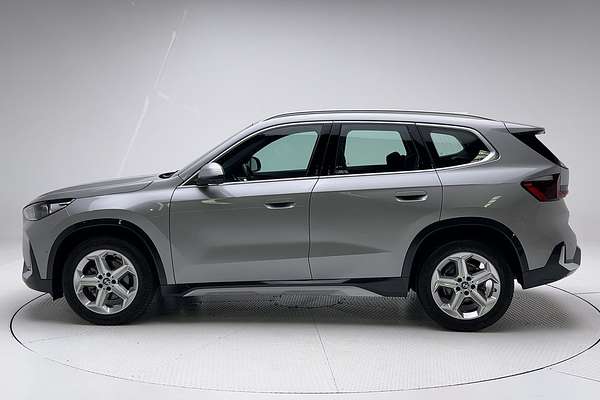 2023 BMW X1 sDrive18i U11