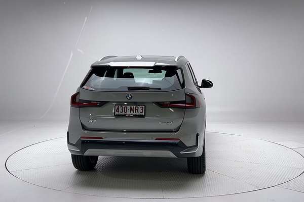 2023 BMW X1 sDrive18i U11