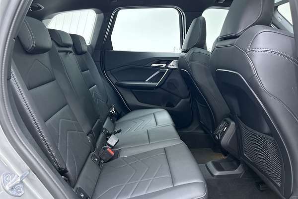2023 BMW X1 sDrive18i U11