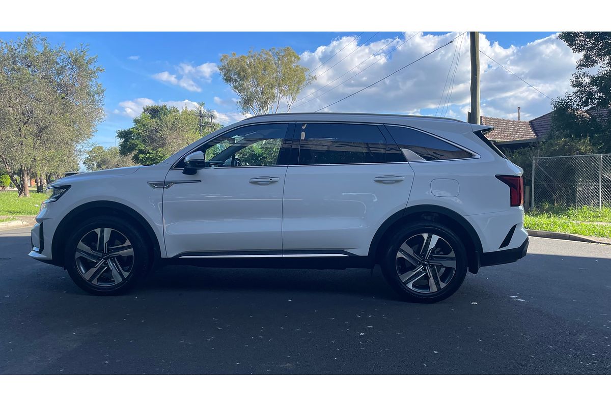 2022 Kia Sorento Sport MQ4