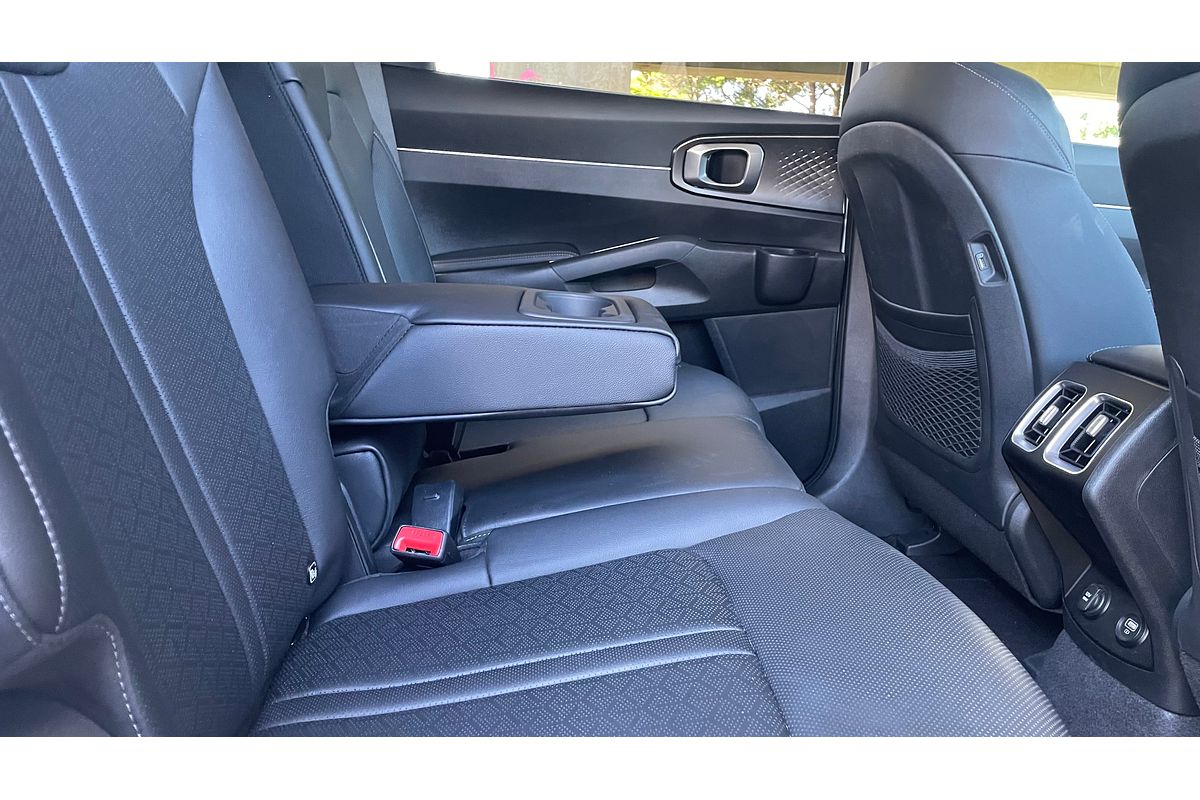 2022 Kia Sorento Sport MQ4