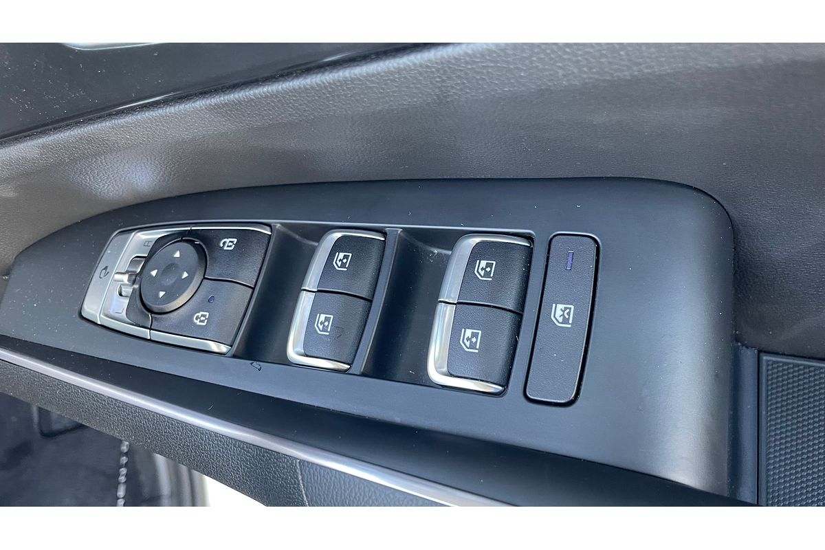 2022 Kia Sorento Sport MQ4