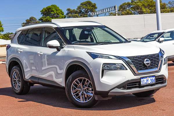 2024 Nissan X-TRAIL ST T33