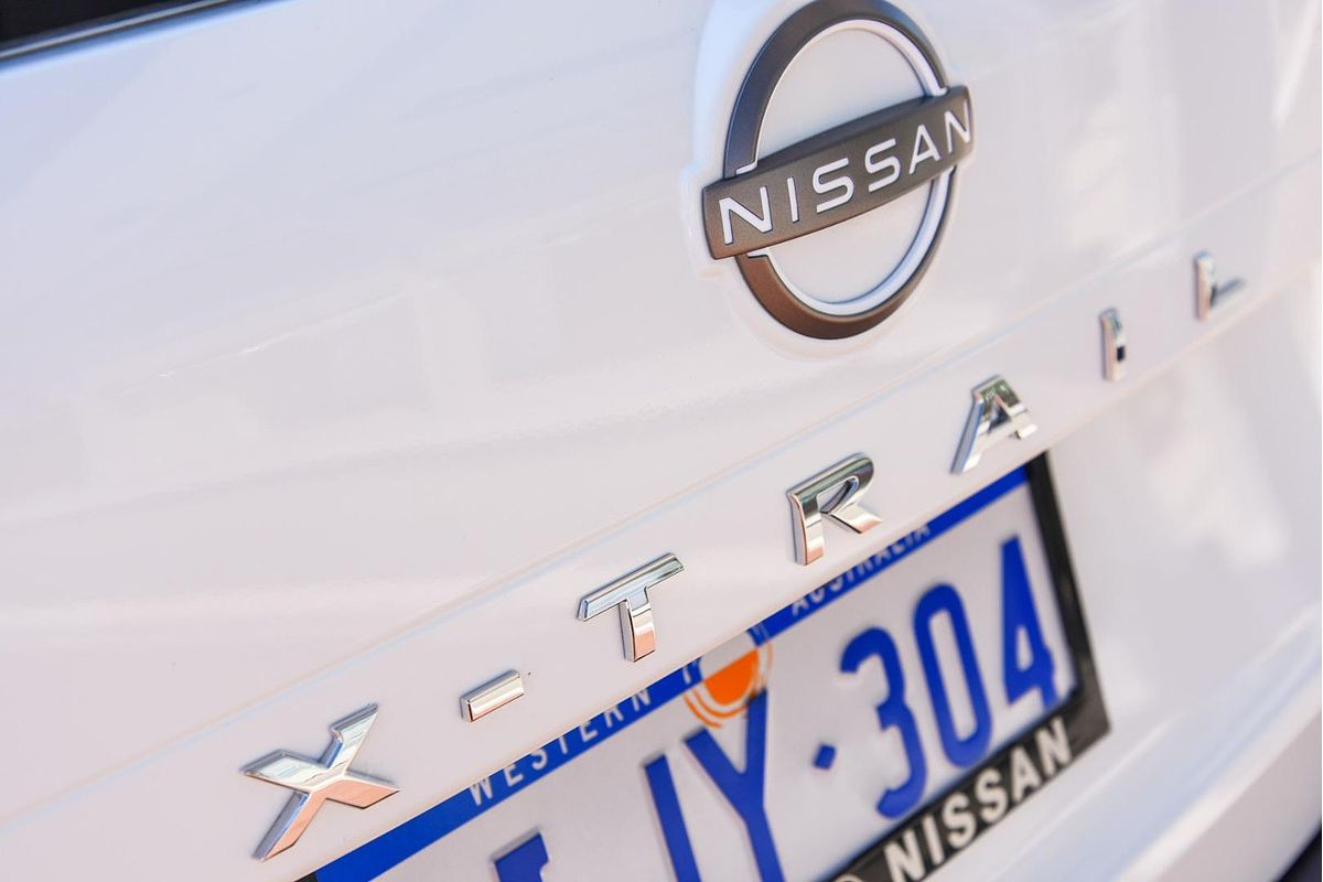 2024 Nissan X-TRAIL ST T33