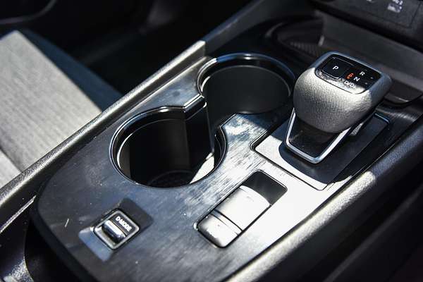2024 Nissan X-TRAIL ST T33