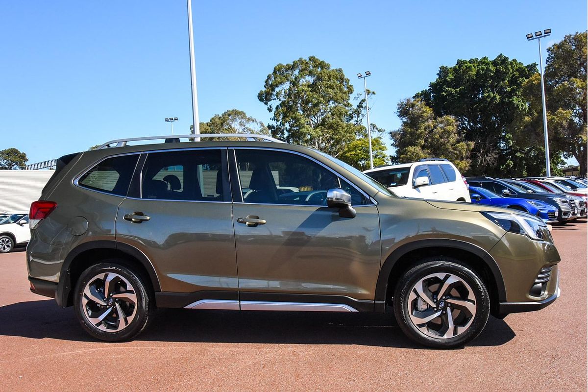 2024 Subaru Forester 2.5i-S S5
