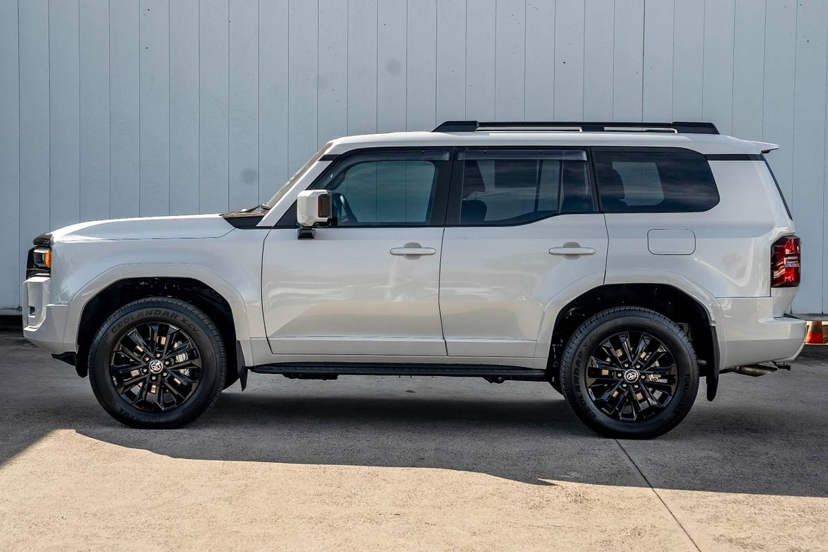 2024 Toyota Landcruiser Prado VX GDJ251R