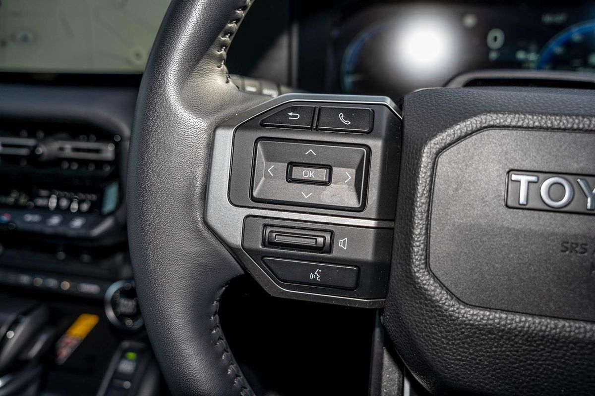 2024 Toyota Landcruiser Prado VX GDJ251R