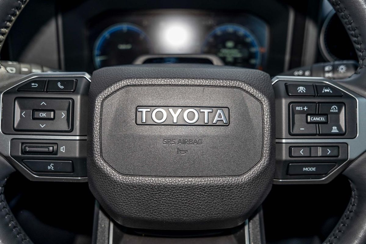 2024 Toyota Landcruiser Prado VX GDJ251R