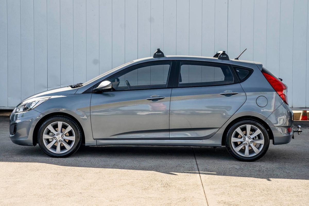 2017 Hyundai Accent Active RB4