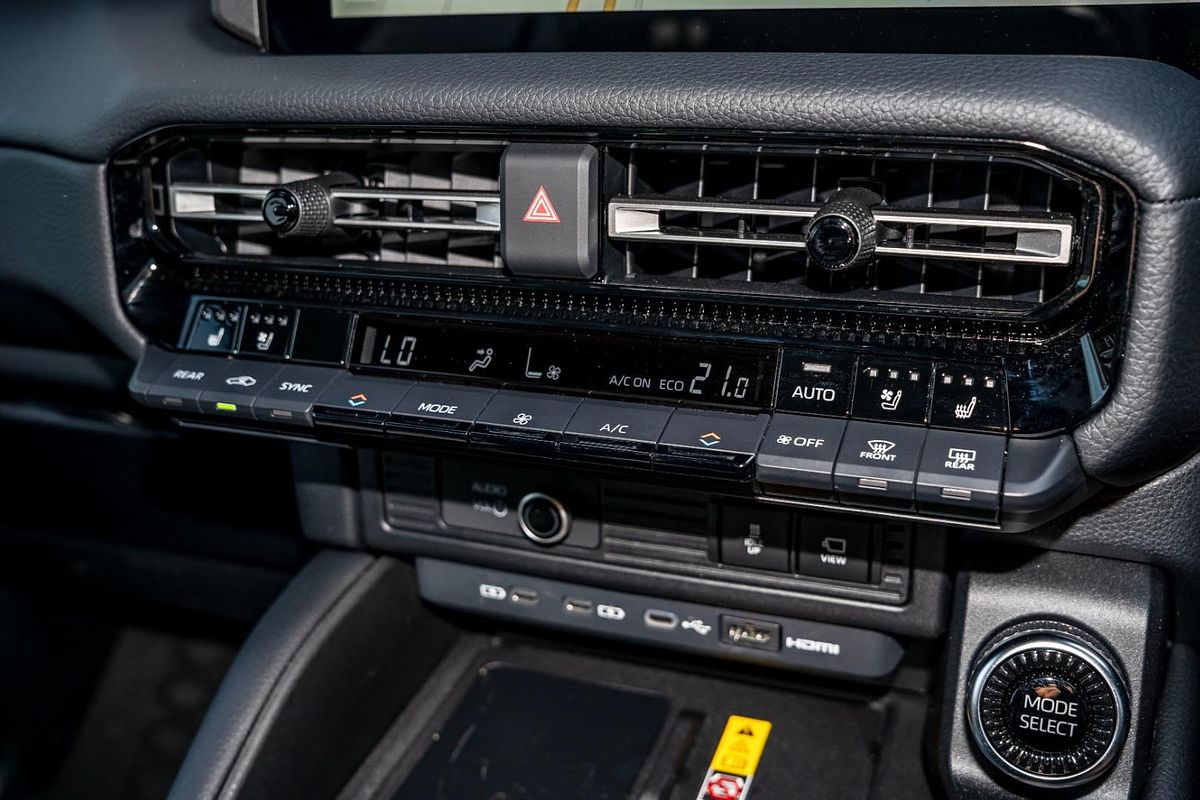 2024 Toyota Landcruiser Prado VX GDJ251R