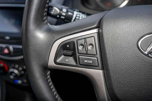 2017 Hyundai Accent Active RB4
