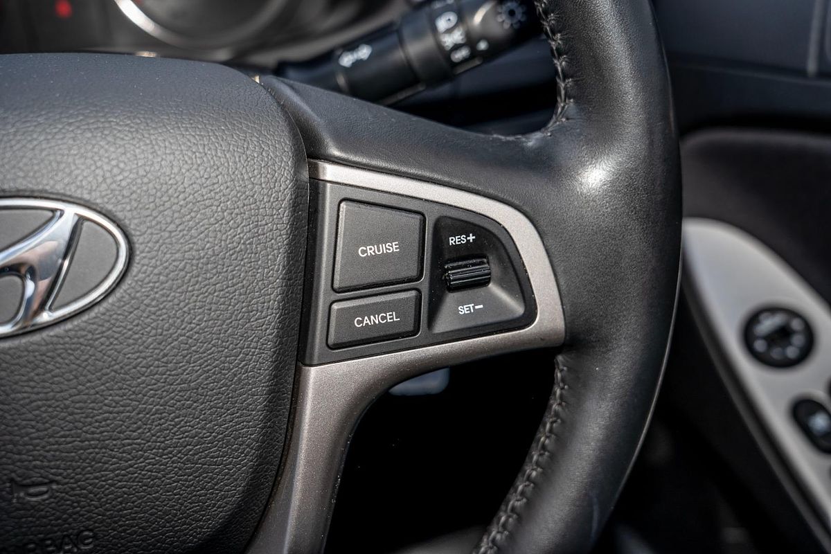 2017 Hyundai Accent Active RB4