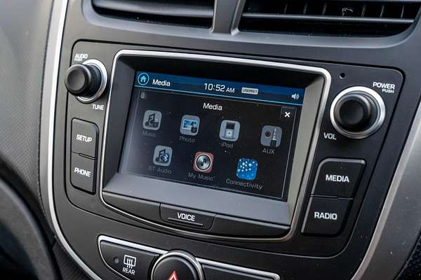 2017 Hyundai Accent Active RB4