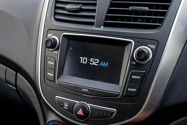 2017 Hyundai Accent Active RB4