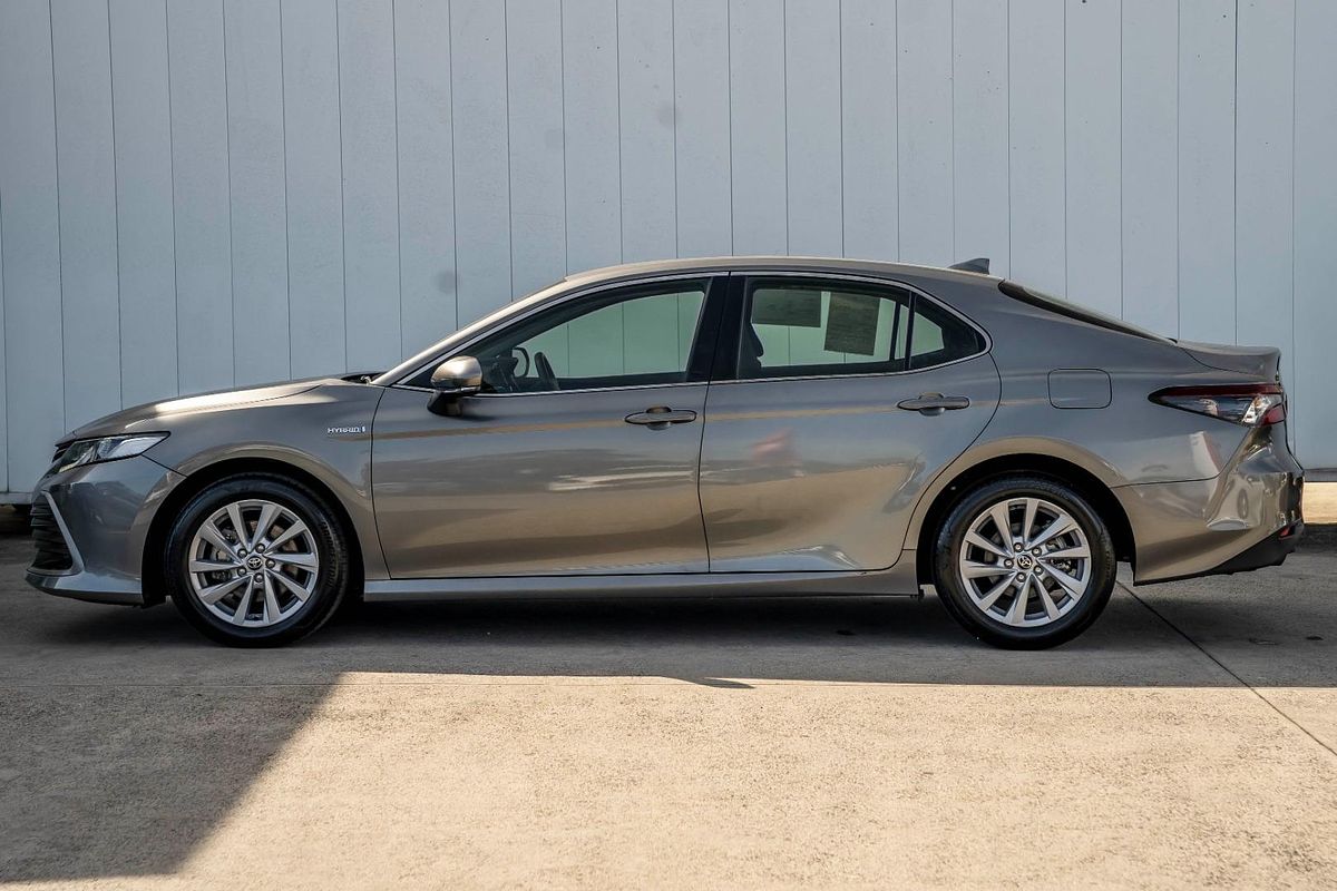 2022 Toyota Camry Ascent AXVH70R