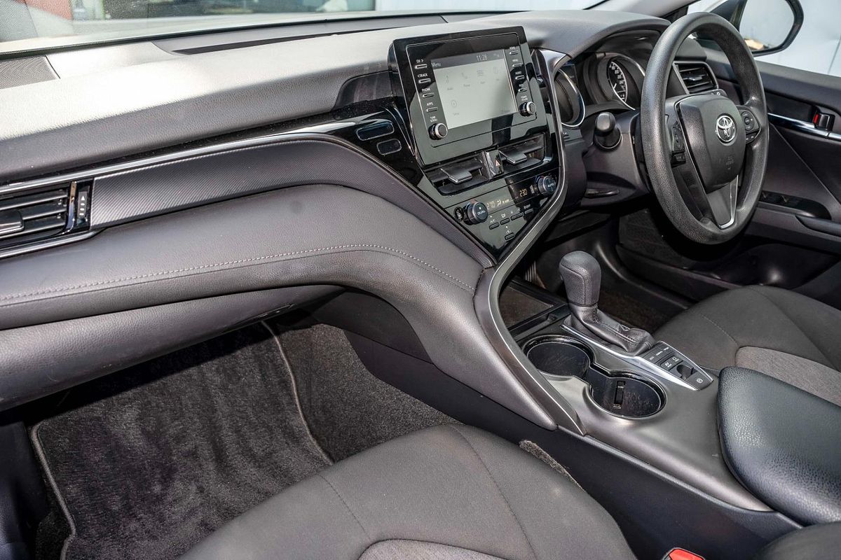 2022 Toyota Camry Ascent AXVH70R