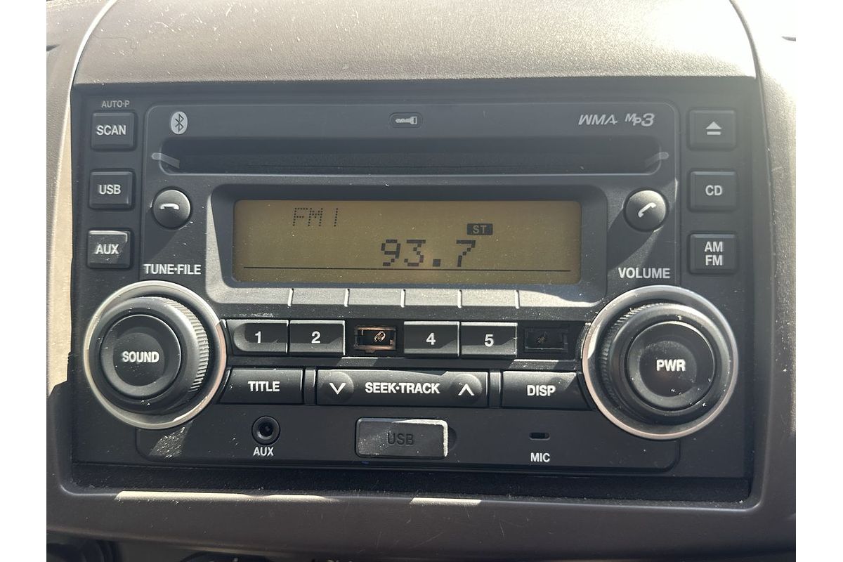 2010 Nissan Micra K12